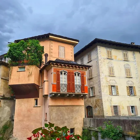 Casa Alce Δωμάτια σε οικογενειακή κατοικία Chiavenna